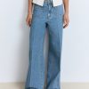 High-rise wide leg jeans with pockets