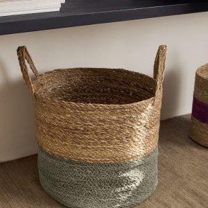Two-tone seagrass basket