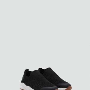 Elastic panel sneakers