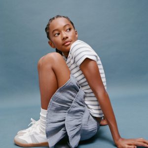 Striped t-shirt with contrasting collar