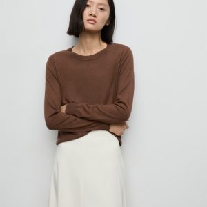 Fine-knit crew-neck sweater