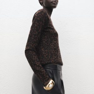 Ribbed leopard-print sweater