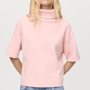 Short-sleeved turtleneck sweater