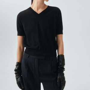 100% merino wool sweater