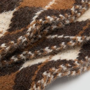 Argyle-patterned knit scarf