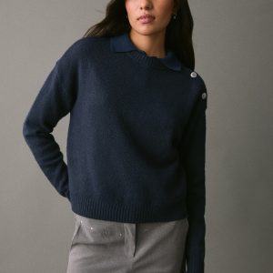 Buttons detail knit sweater