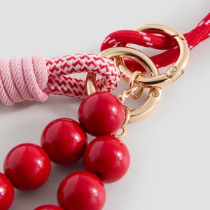 Combined leading keychain