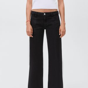 Straight jeans with stars