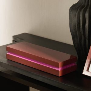 Rectangular two-tone lacquered box