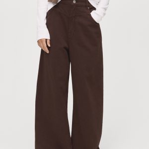 Wide-leg mid-rise loose-fit jeans