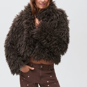 Short fur effect coat