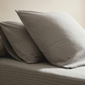 Melange cotton flannel pillowcase with fine-striped yarn 17.71x43.30 in
