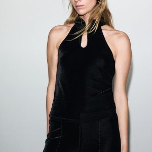 Velvet halter-neck top with toggle