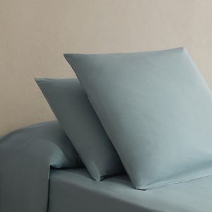 Two cotton percale pillowcases 50x75cm