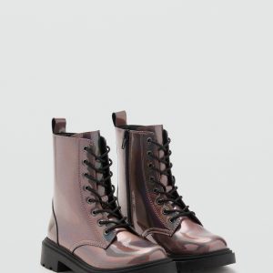 Zipped metallic boots