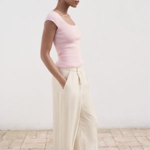 Short-sleeved ribbed sweater