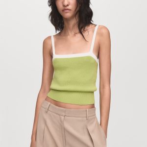 Knitted top with crossed back