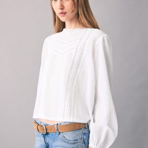 Cotton blouse with lace trim