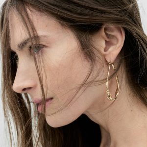 Twisted hoop earrings