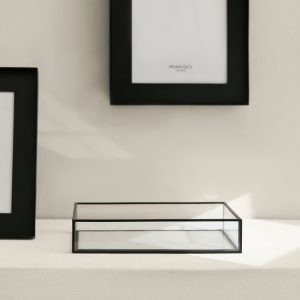 Small decorative tray with metal profile