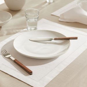 Cotton placemats with hemstitching