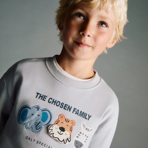 Sweatshirt with embroidered animals