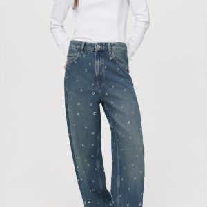Barrel jeans with eyelets