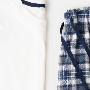 Set of long check pyjamas