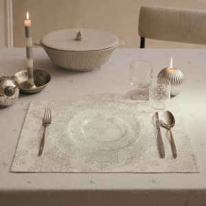 100% cotton placemat with Christmas motif