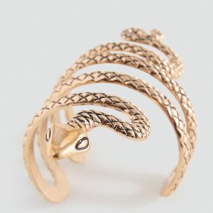 Snake-effect cuff
