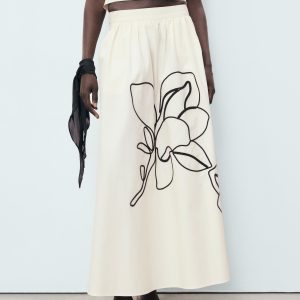 Embroidered cotton skirt