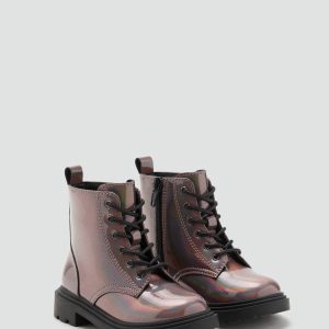 Zipped metallic boots