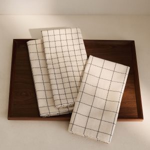 Check cotton kitchen towels