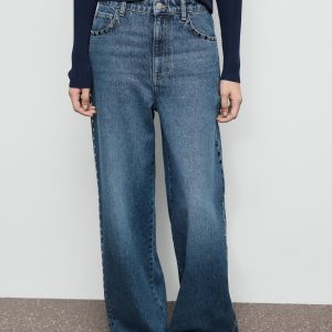 Wide-leg studded jeans