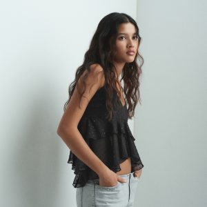 Ruffled plumeti top