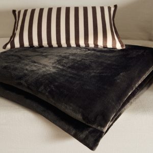 Large soft fleece blanket