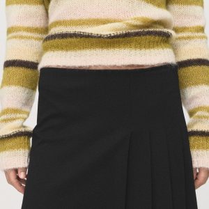 Pleated mini-skirt