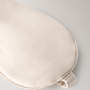 Silk eye mask