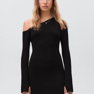 Asymmetrical dress with cut-out