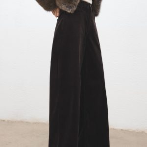 Wide-leg corduroy jeans