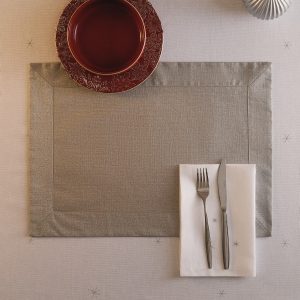 Linen placemat with stitching