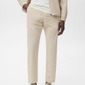 Slim-fit water-repellent pants