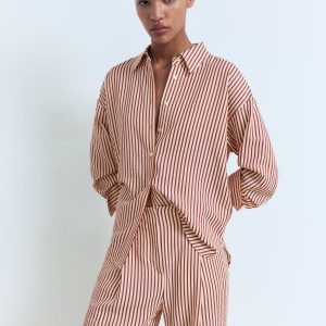 Pleated striped pants