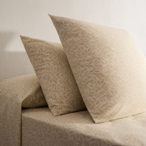 Percale cotton pillowcase with leaf pattern 45x110 cm