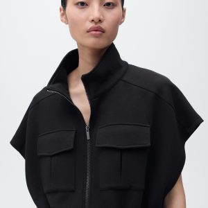 Short-sleeved jacket with adjustable waistband