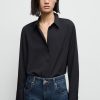 Fluid long-sleeved blouse