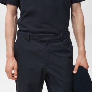 100% slim-fit cotton pants