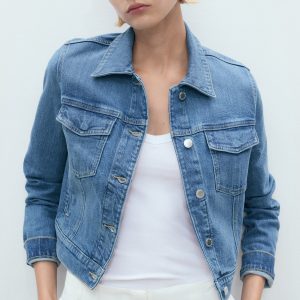 Pockets denim jacket