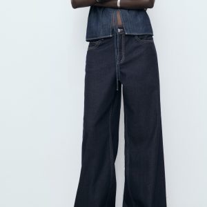 Low waist wide leg jeans