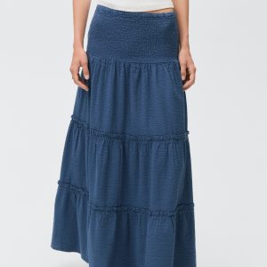 Ruffled long skirt